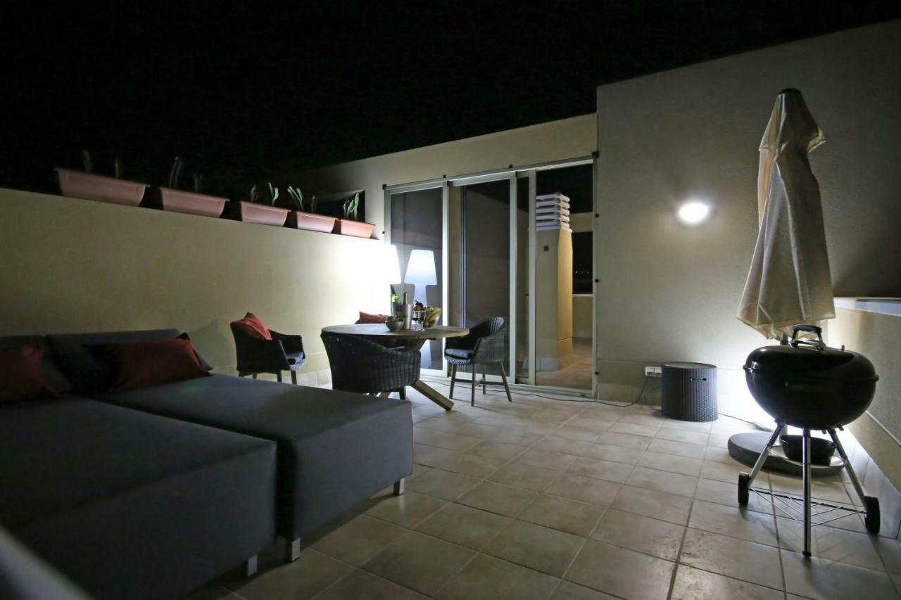 La Perla By Rentmedano Superb Luxury Duplex, Private Roof Terrace, Ocean View, Pool, Wifi And Parking Apartment El Medano  Luaran gambar